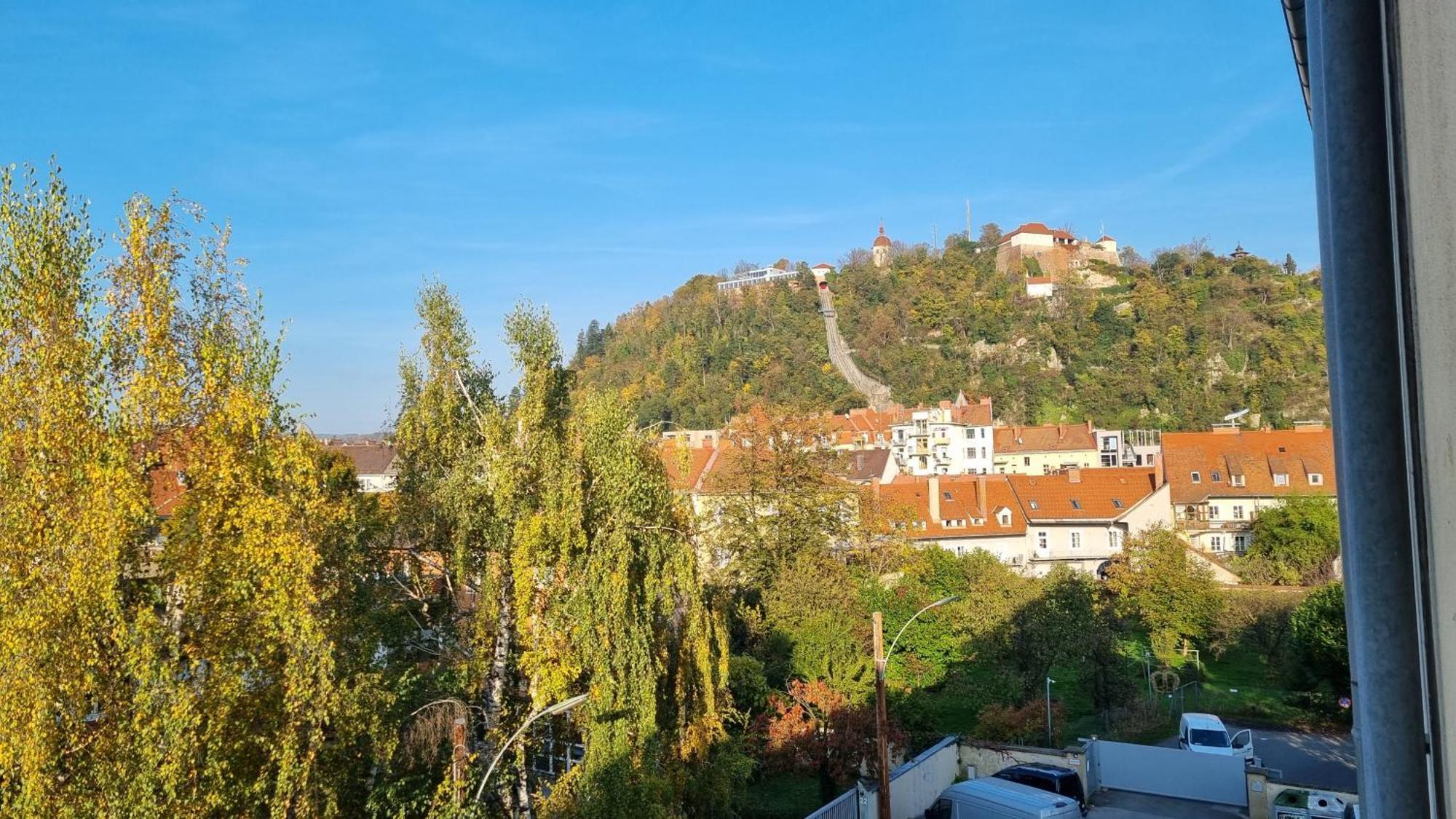 Living In The Heart Of Graz Apartment Exterior photo